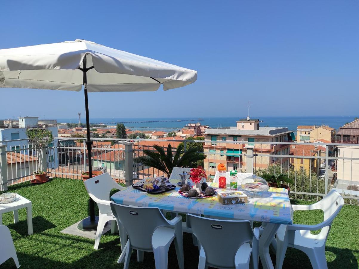 La Terrazza Falconara Marittima Exterior photo